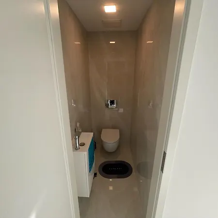 Luxury In Balatonalmadi, Almadi Lux I - Ocean Blue דירה