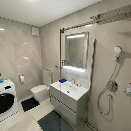 Luxury In Balatonalmadi, Almadi Lux I - Ocean Blue