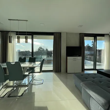 Luxury In Balatonalmadi, Almadi Lux I - Ocean Blue アパート *