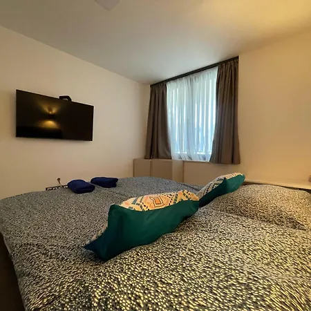 Luxury In Balatonalmadi, Almadi Lux I - Ocean Blue Balatonalmádi