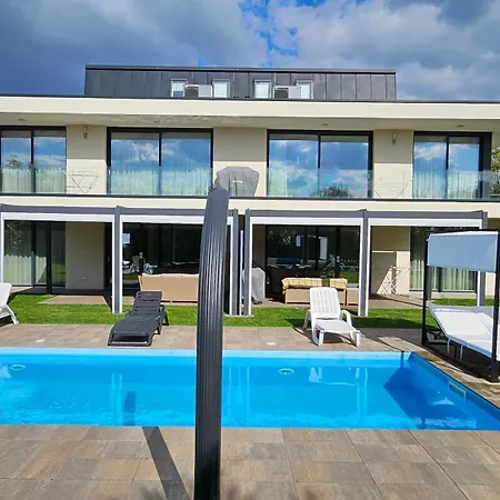 Luxury In Balatonalmadi, Almadi Lux I - Ocean Blue *