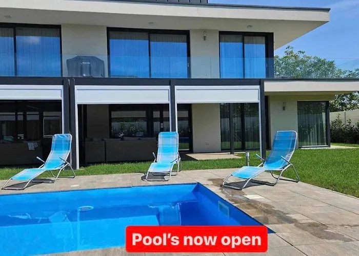 Luxury In Balatonalmadi, Almadi Lux I - Ocean Blue