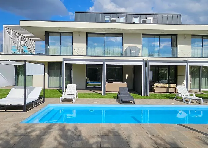 Luxury In Balatonalmadi, Almadi Lux I - Ocean Blue Daire Balatonalmádi